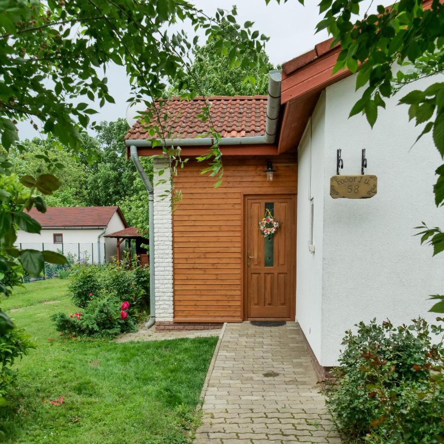 Cseresznyes Apartman Berekfürdő Dış mekan fotoğraf