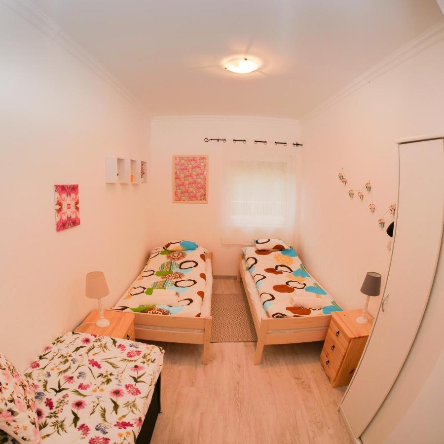 Cseresznyes Apartman Berekfürdő Dış mekan fotoğraf