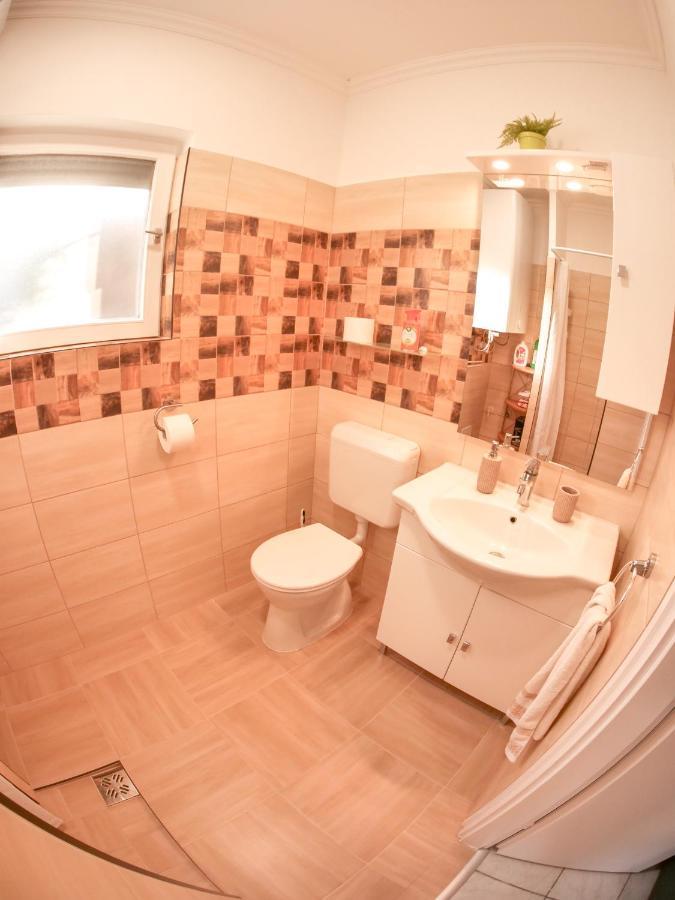 Cseresznyes Apartman Berekfürdő Dış mekan fotoğraf